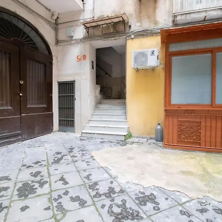 Fico 1 Apartment's * نابولي