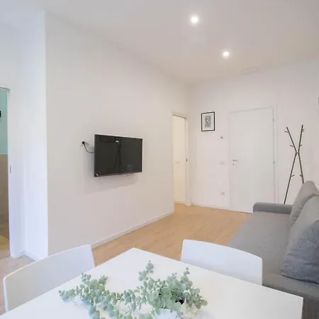 Fico 1 Apartment's *